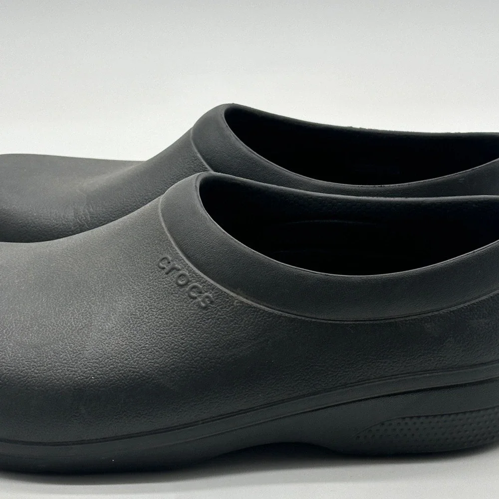 Crocs‎ Slip Resistant Shoes On The Clock Work Clogs Black Slip On Mens 8 W 10